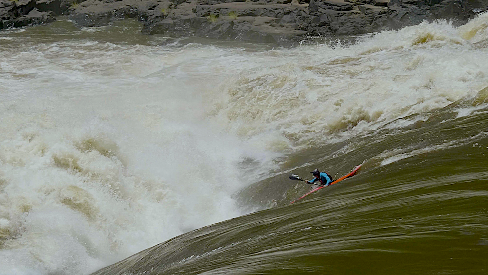 Isaac Hull kayaking Zambezi Rapid #9.