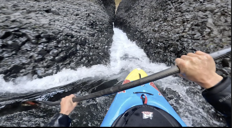 9 minutes of interrupted footage of my favourite river in the North of Chile. So many epic sections, beautiful gorges and amazing rapids. Rio claro always provides. @gopro